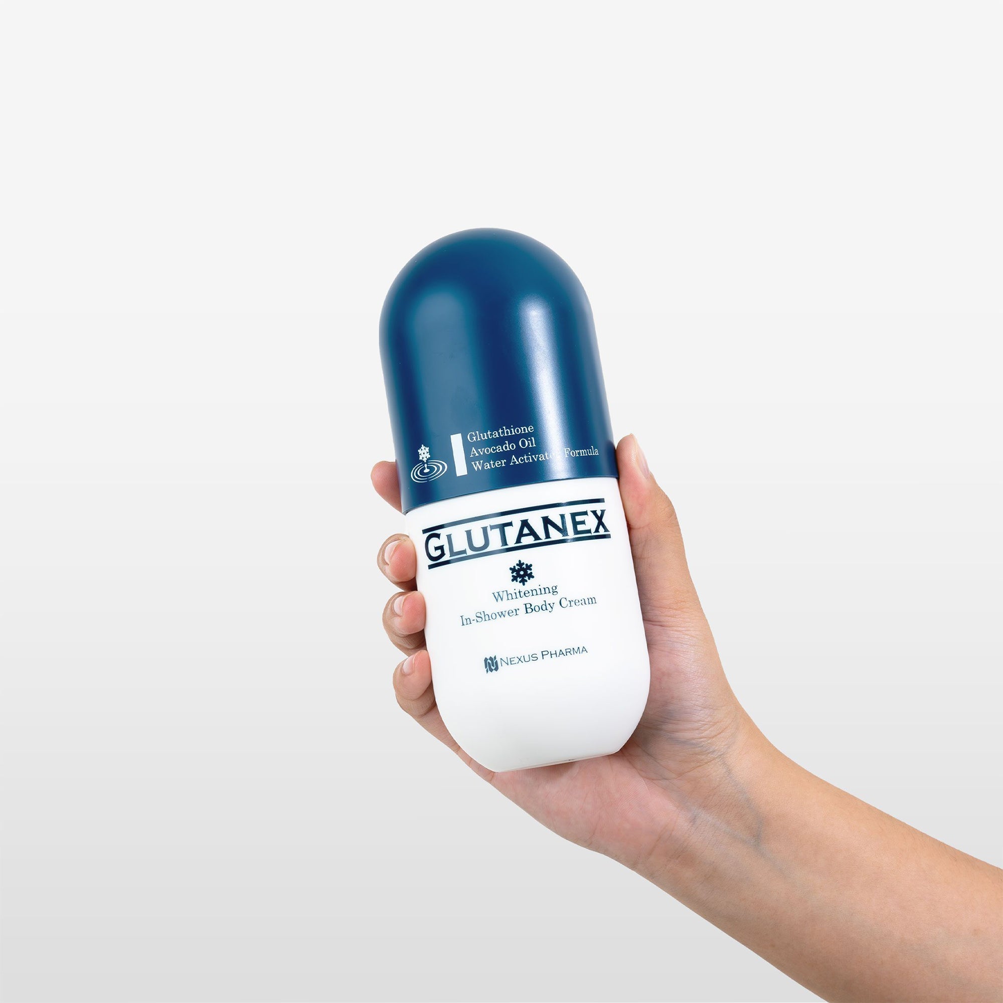Glutanex In-Shower Body Cream – brightening and moisturizing body cream with glutathione and niacinamide