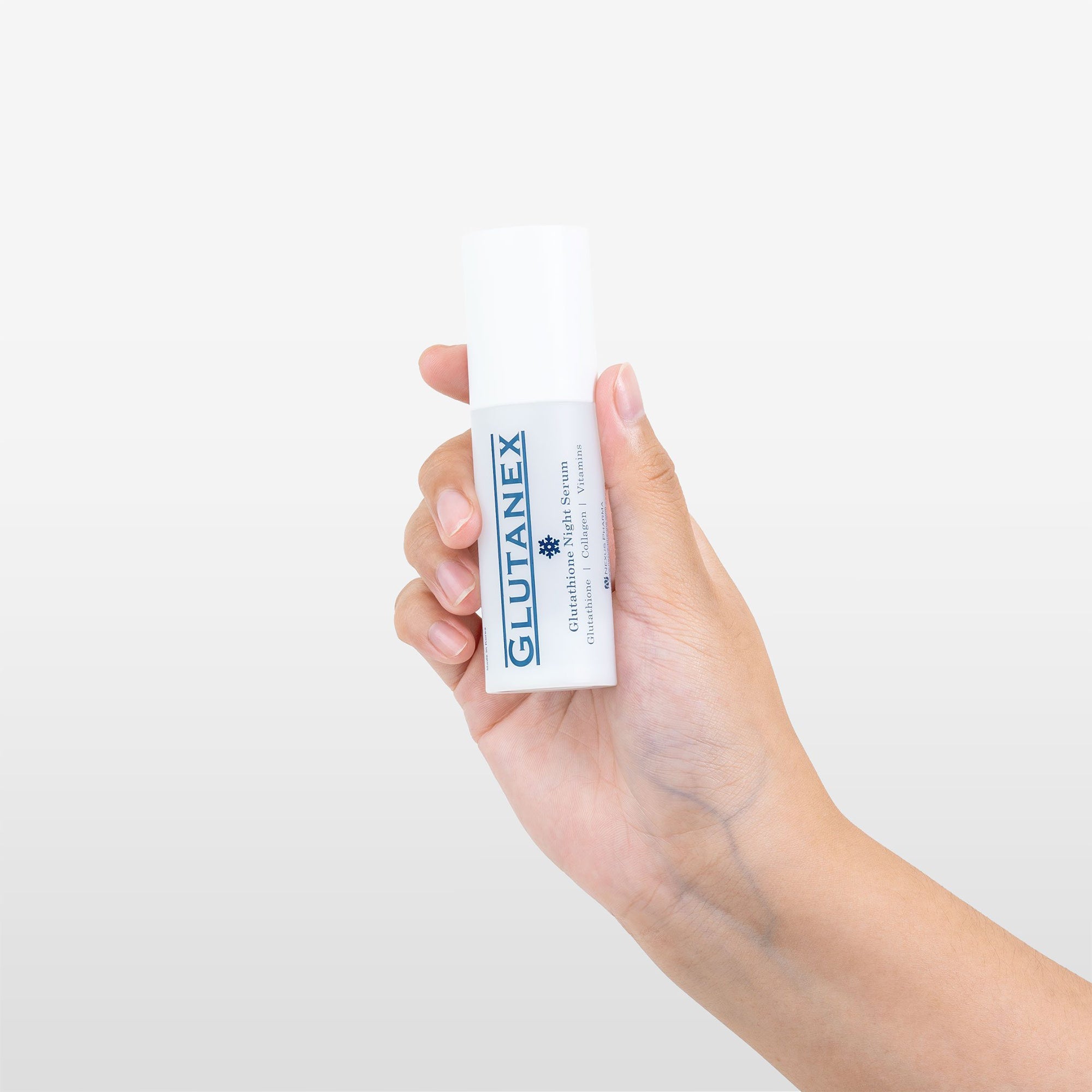 Glutanex Night Serum bottle – restoring and brightening facial serum with glutathione, collagen, and peptides for overnight skin repair.