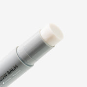 Glutanex Deo Glow Balm stick – an anti-pigmentation deodorant with glutathione for 24-hour freshness and brighter underarms.