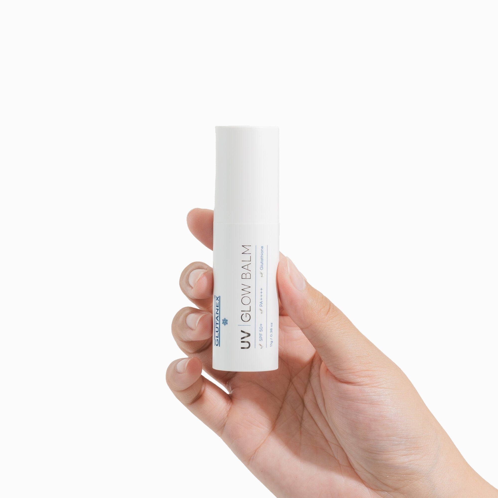 Glutanex UV Glow Balm compact – an SPF 50+ / PA++++ sunscreen, brightening and hydrating for a matte glow and high UV protection.