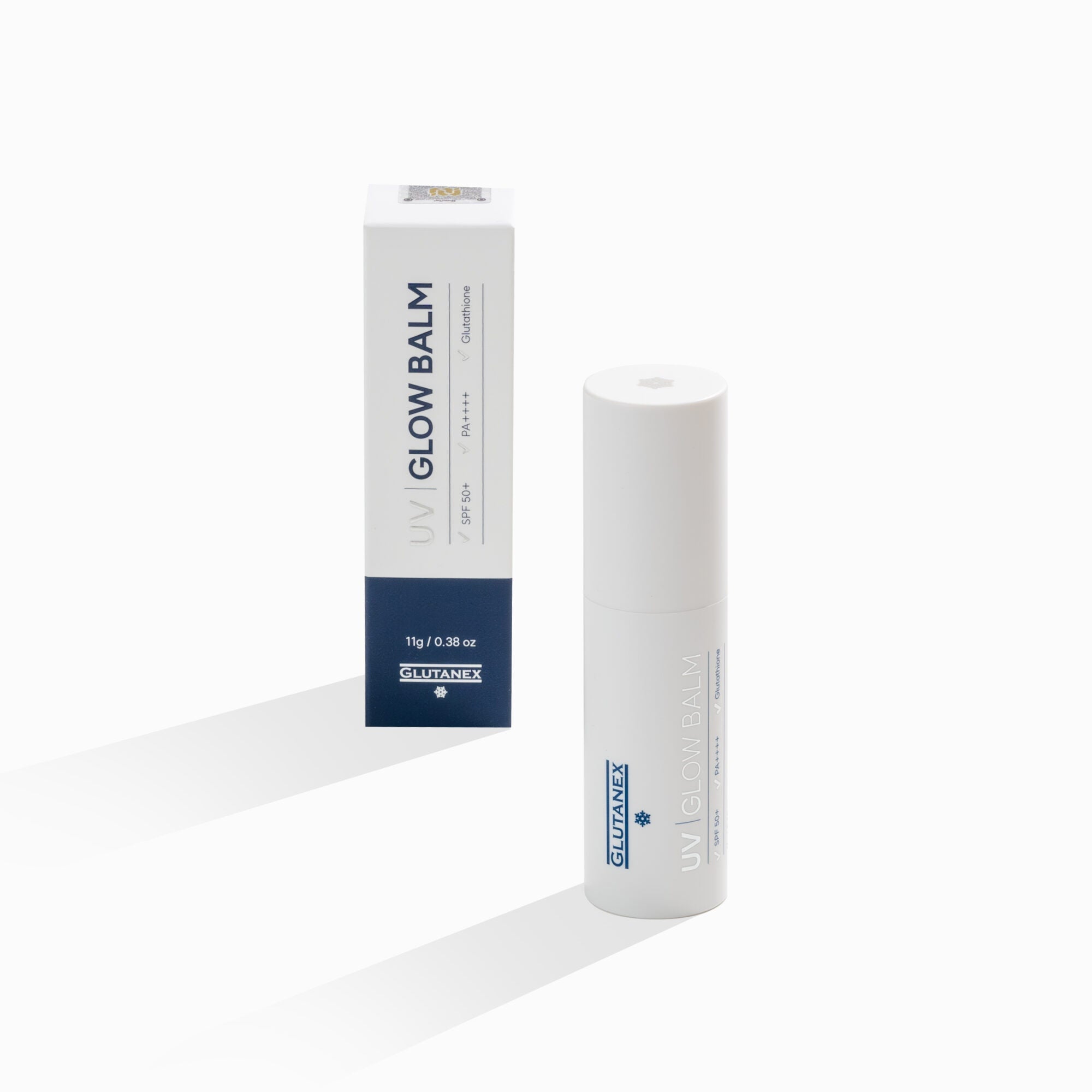 PA++++ sunscreen, brightening and hydrating for a matte glow and high UV protection.